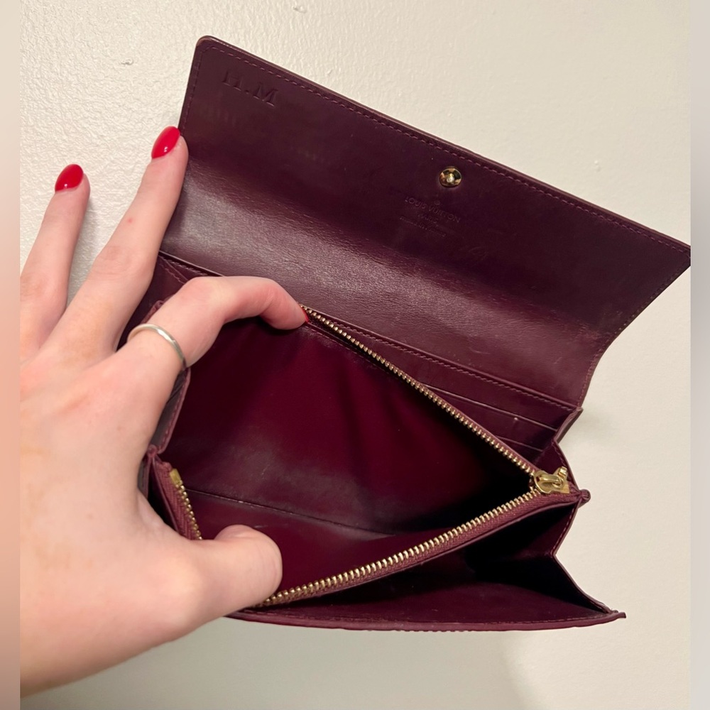 LV Vernis Wallet | Burgundy - Picture 10 of 15